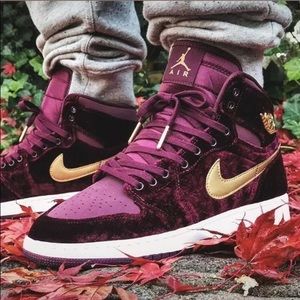Jordan 1’s - Suede Maroon and Gold - Men’s